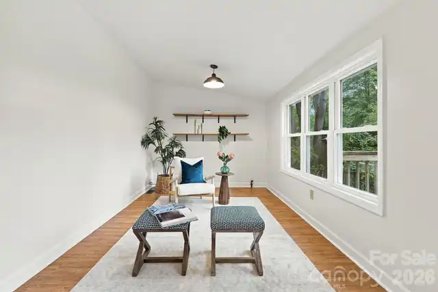 Listing Photo 17