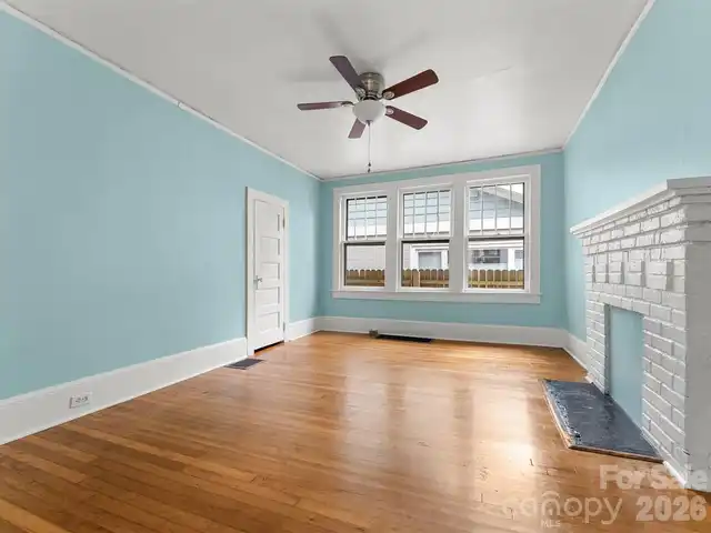 Listing Photo 19
