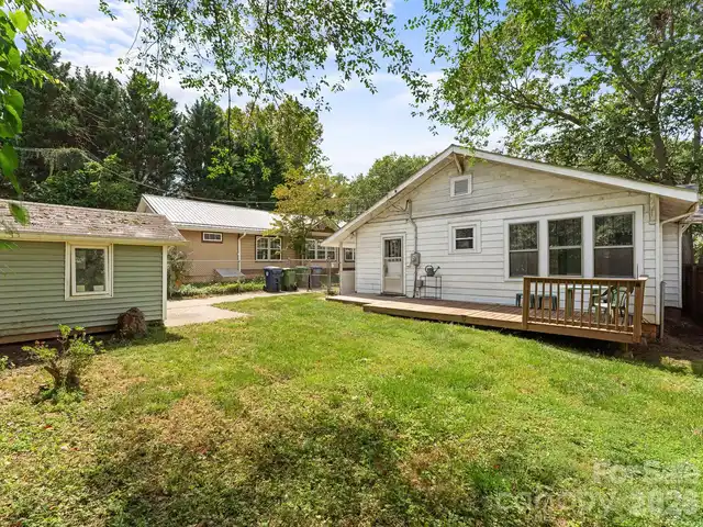 Listing Photo 23