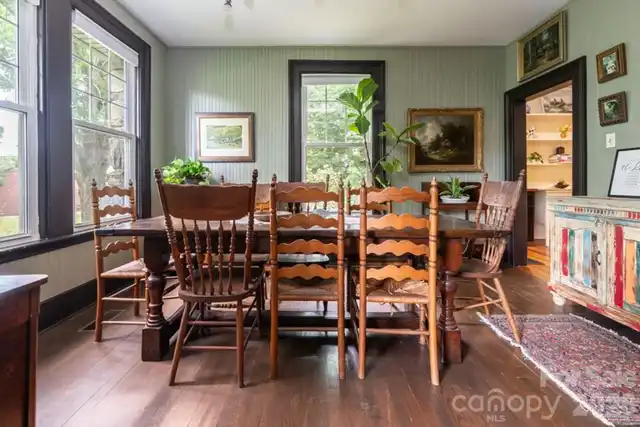 Listing Photo 6