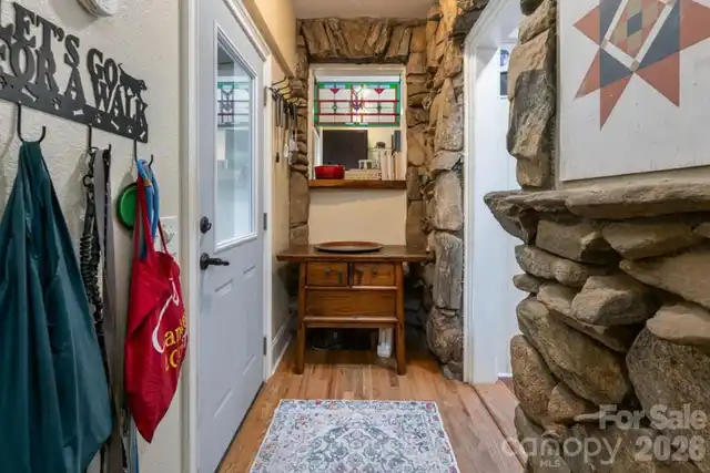 Listing Photo 25