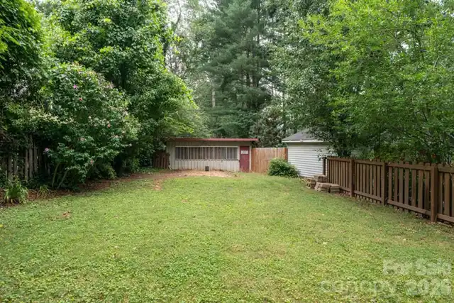 Listing Photo 37