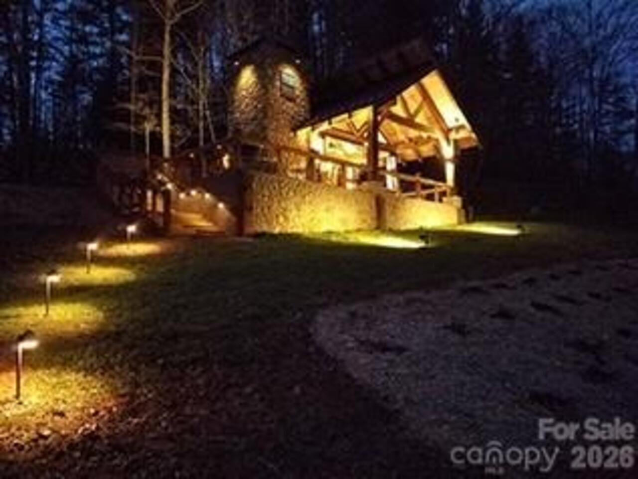 Listing Photo 14