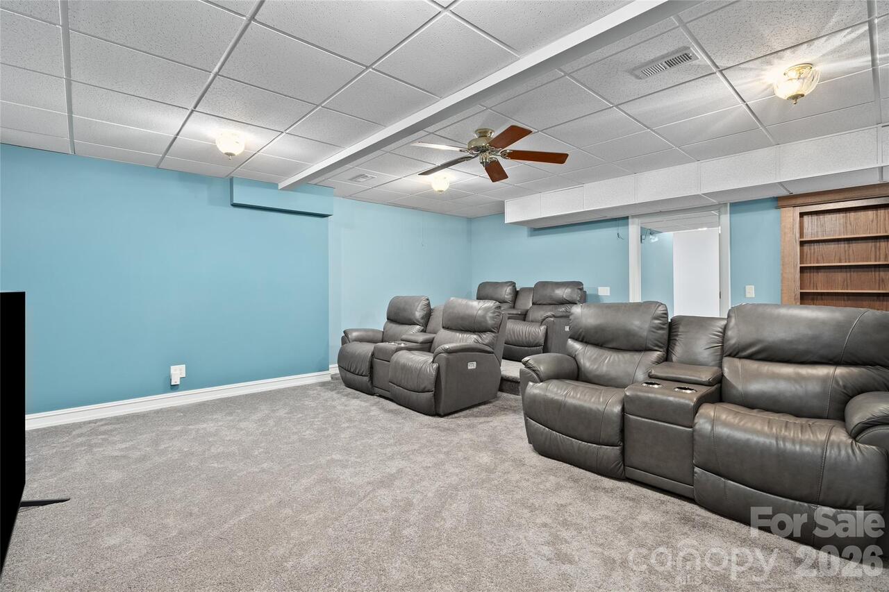 Listing Photo 37