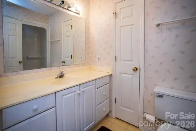 Listing Photo 19