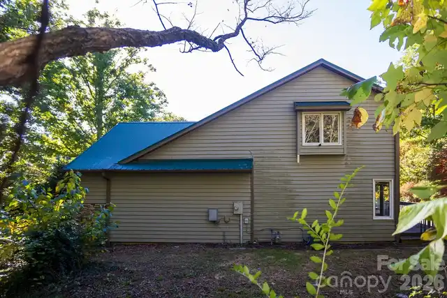 Listing Photo 25