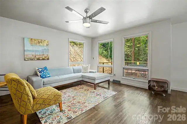 Listing Photo 21