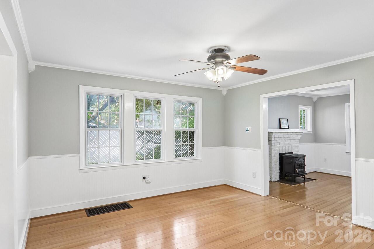 Listing Photo 13