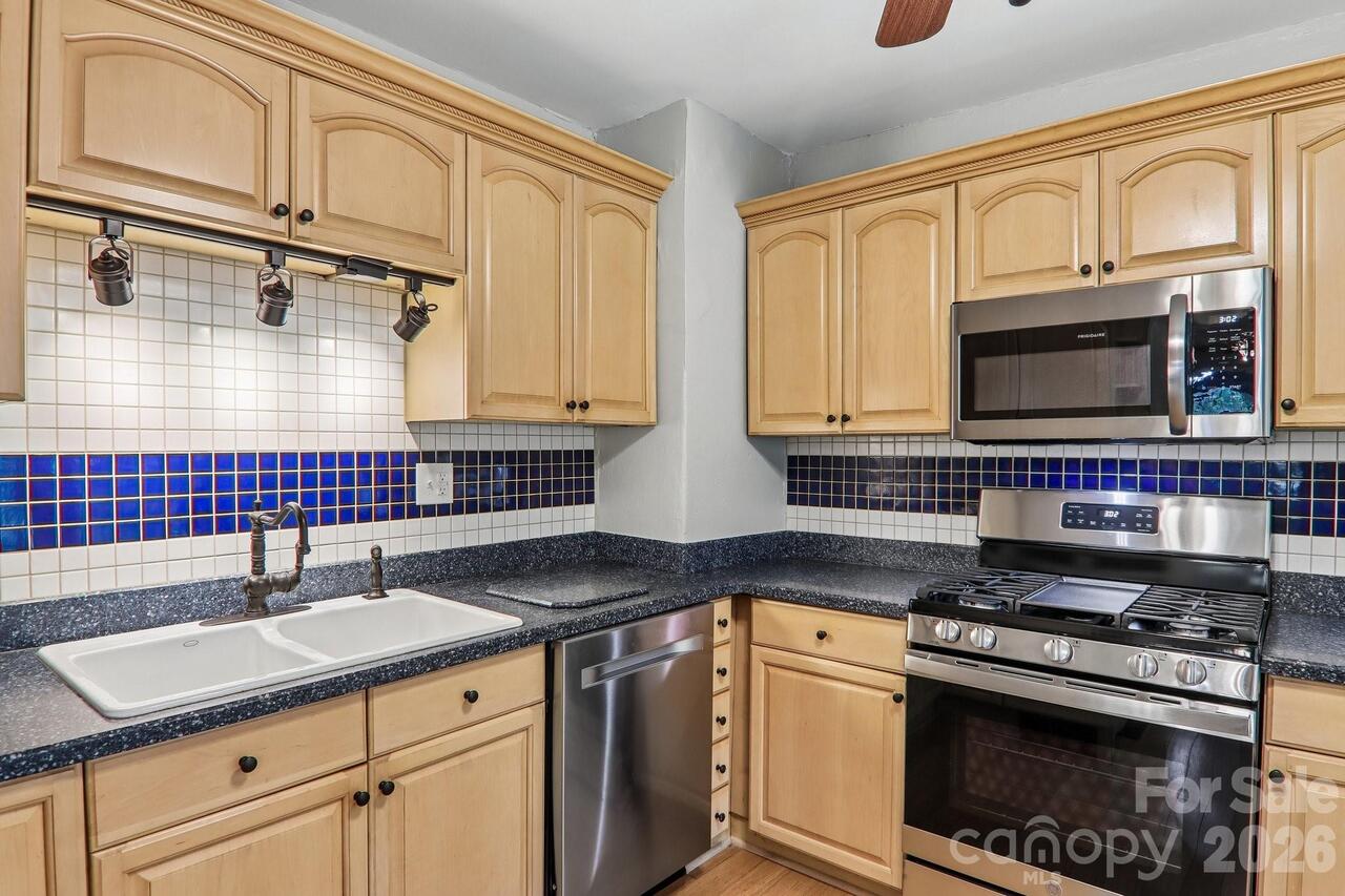Listing Photo 21