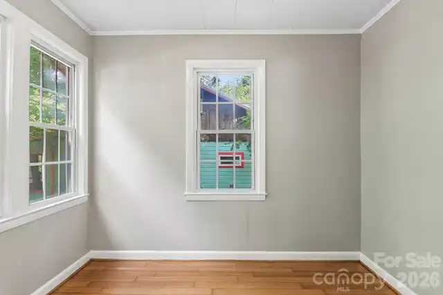 Listing Photo 25
