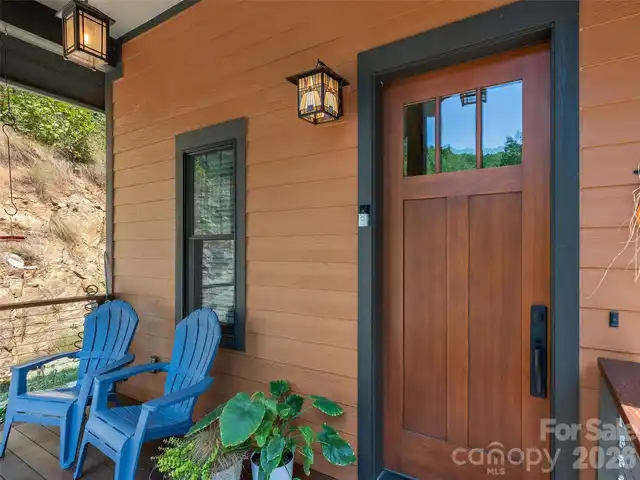 Listing Photo 6