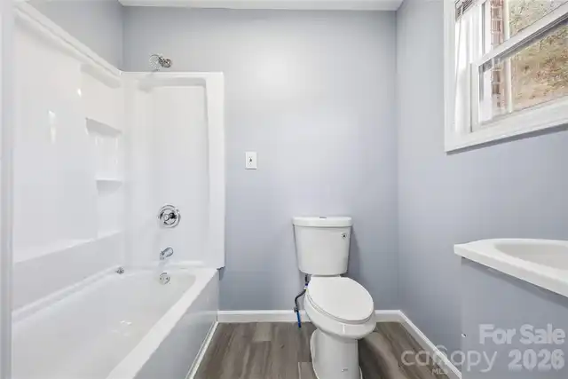 Listing Photo 15