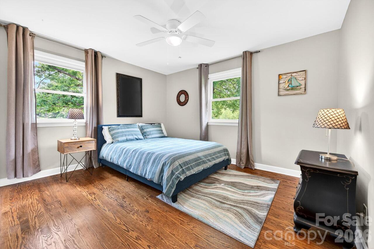 Listing Photo 21