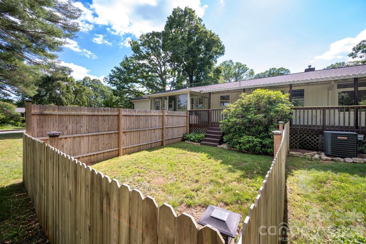 Listing Photo 37