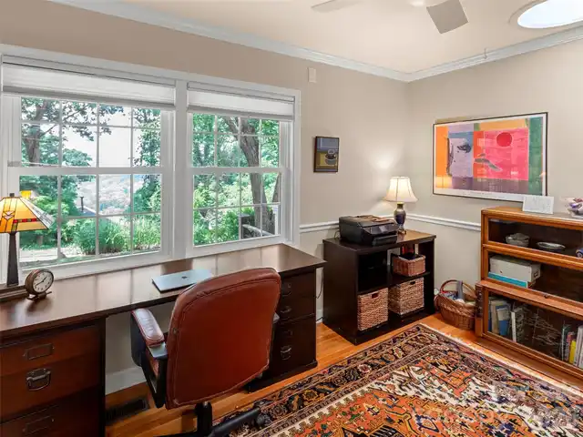Listing Photo 32