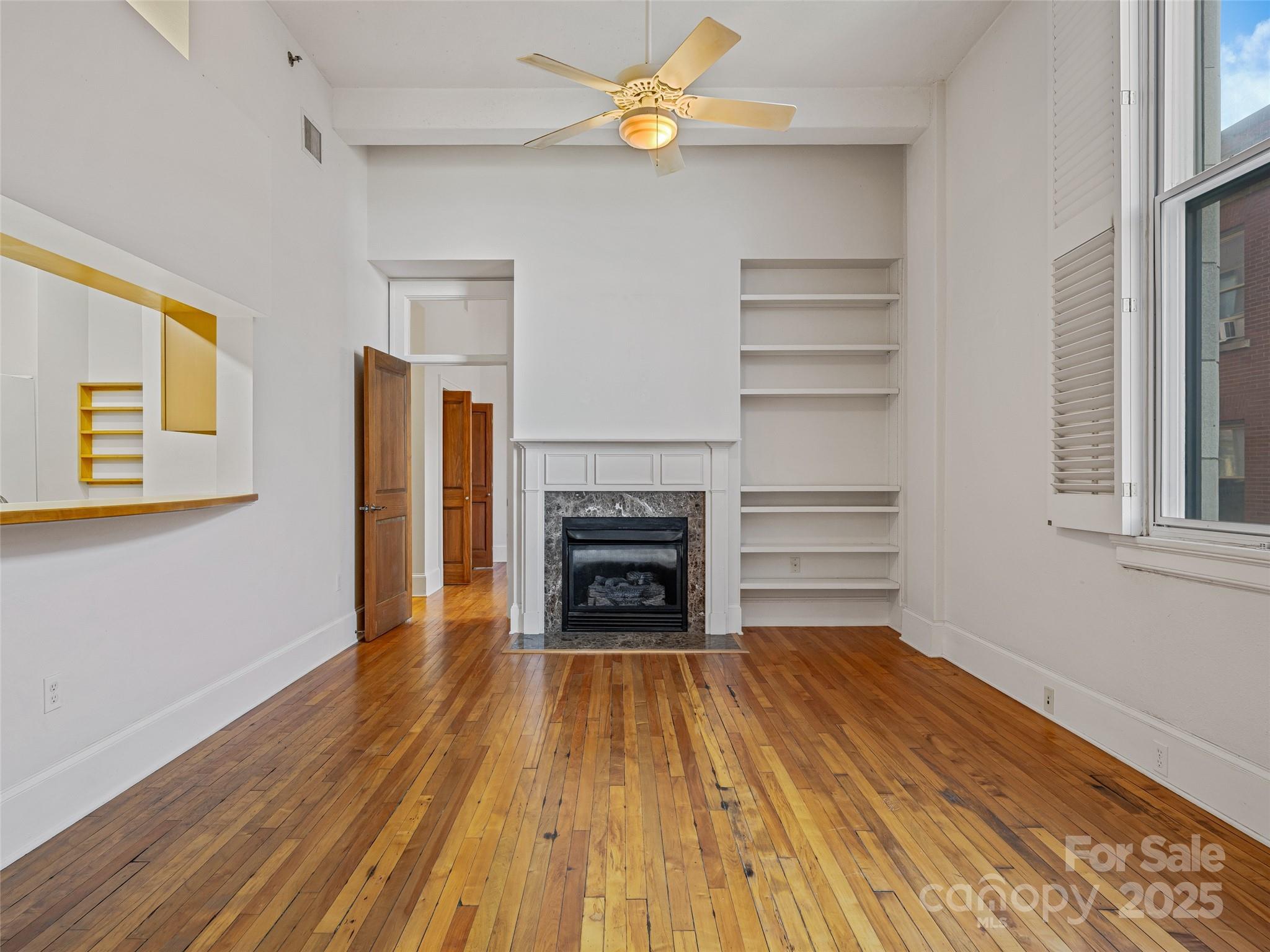 Listing Photo 5