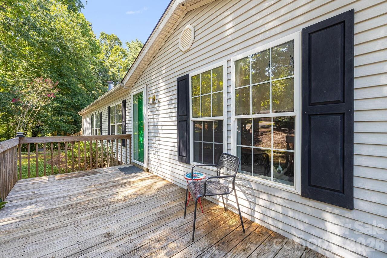 Listing Photo 5