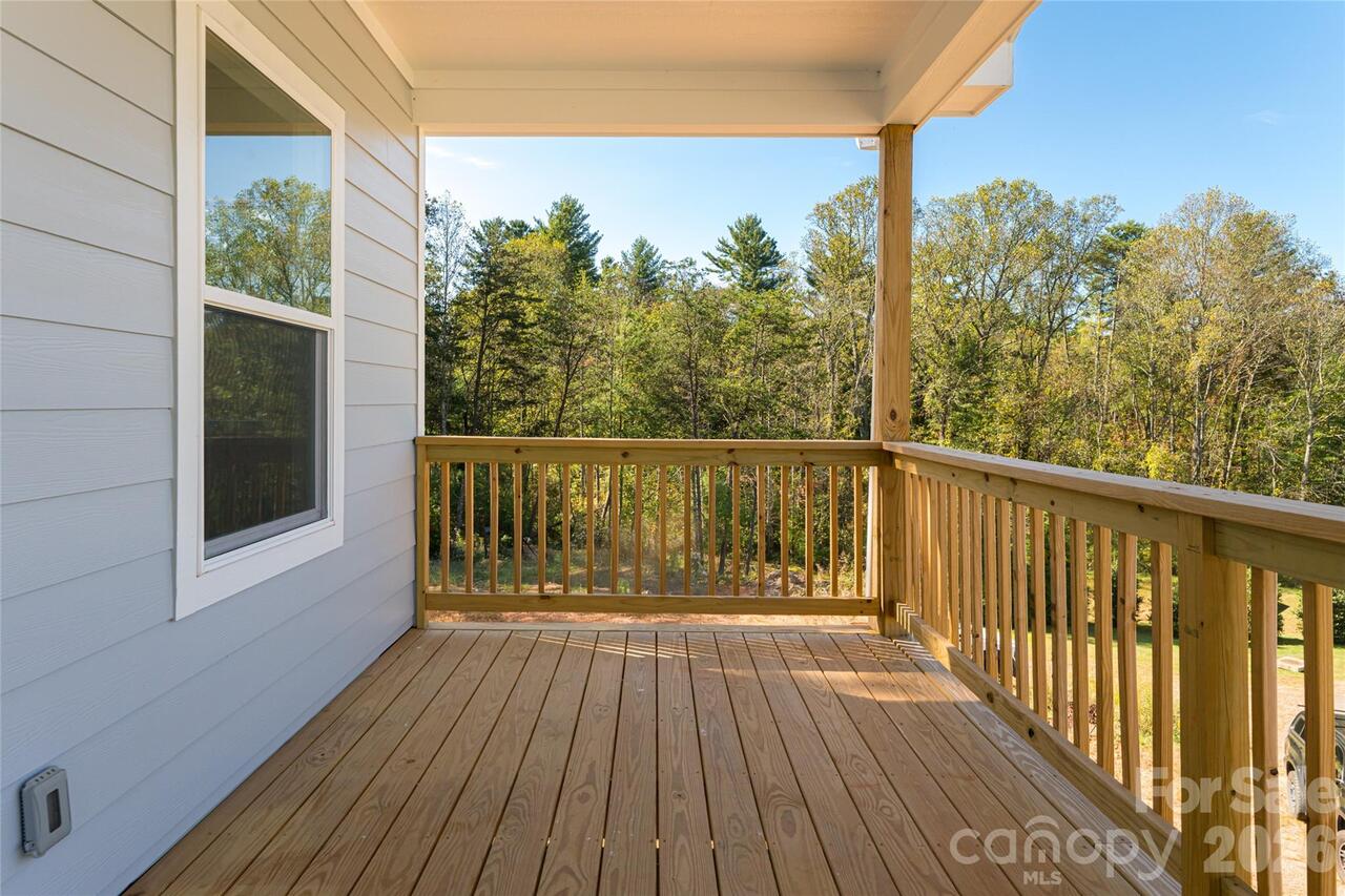 Listing Photo 6