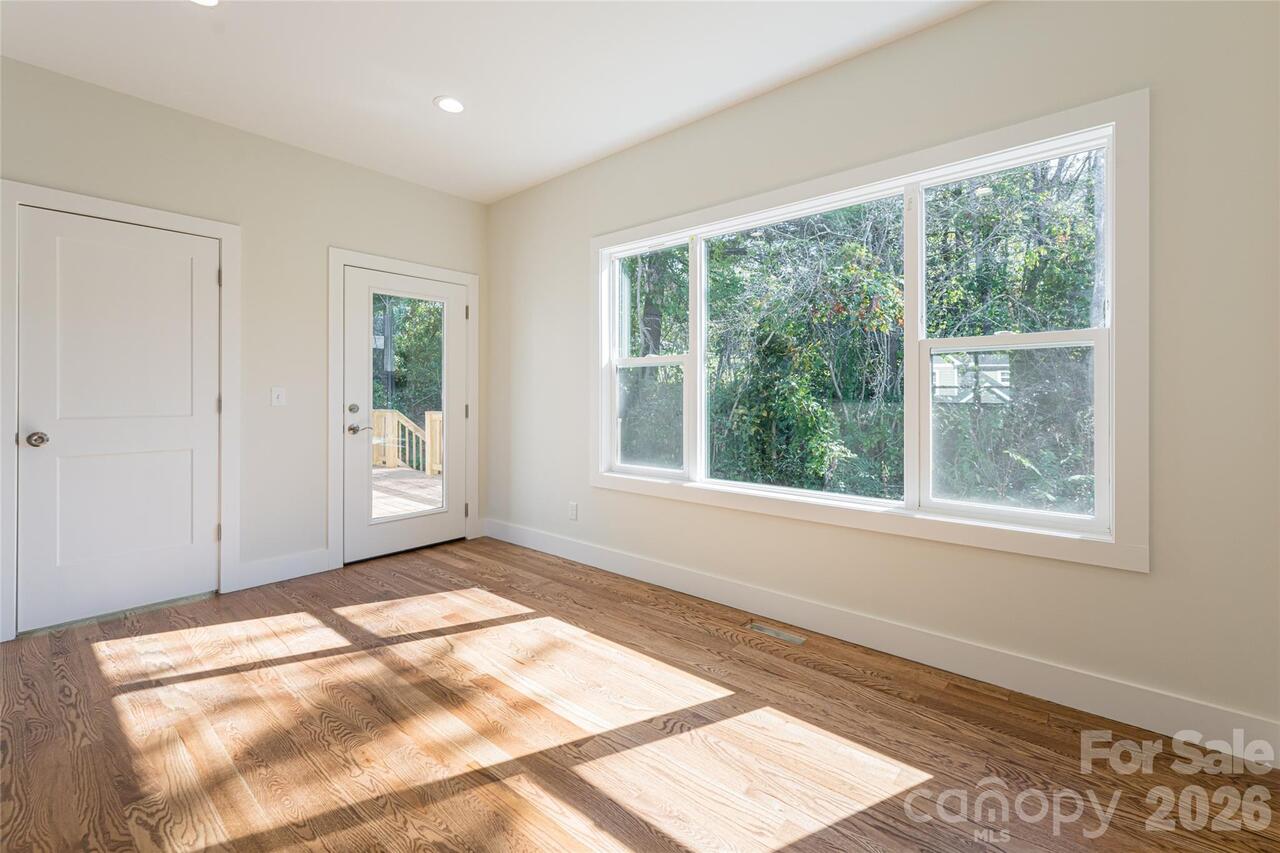 Listing Photo 20