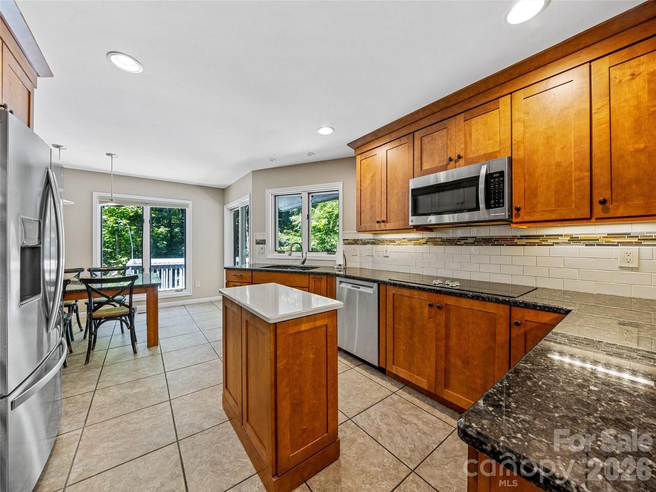 Listing Photo 22