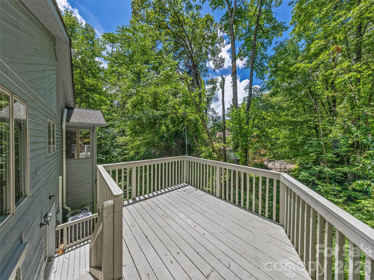 Listing Photo 43