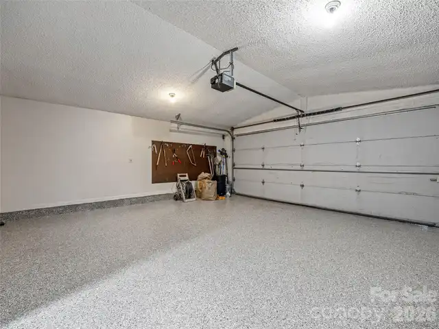 Listing Photo 35
