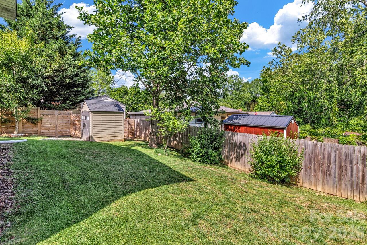 Listing Photo 23