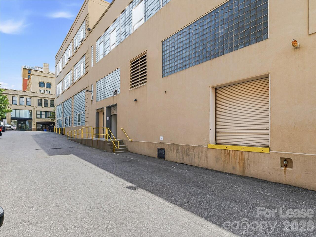 Listing Photo 6
