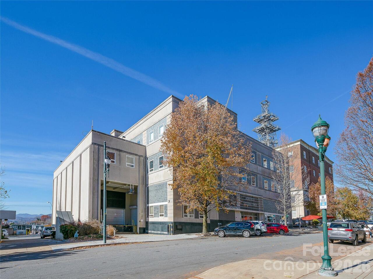 Listing Photo 9