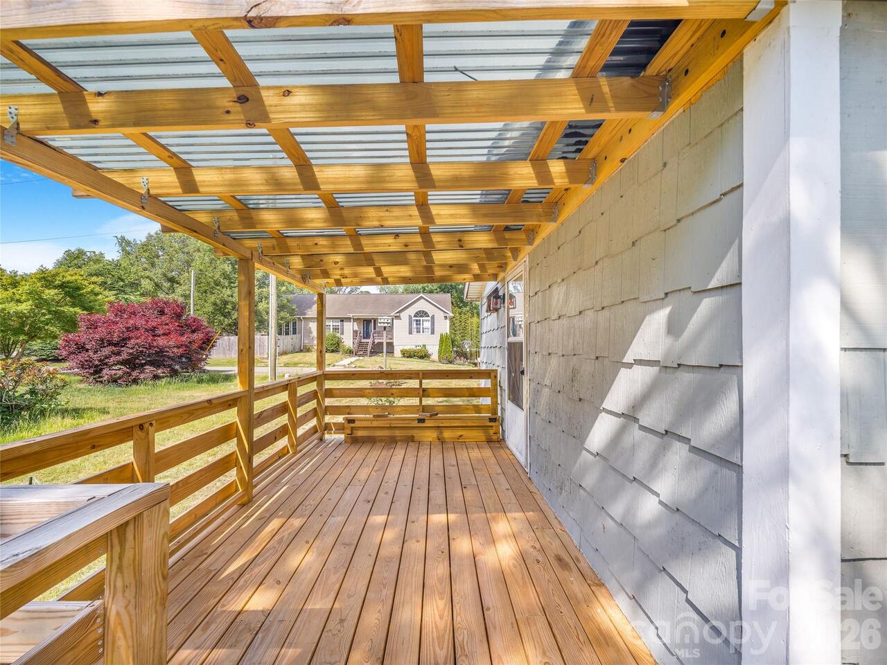 Listing Photo 21