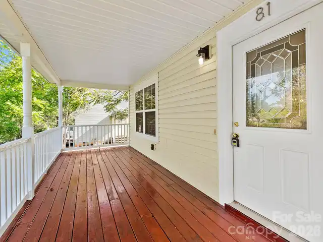Listing Photo 7