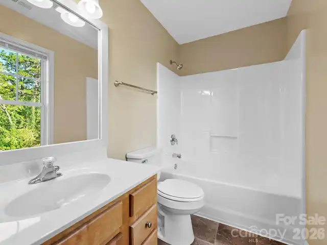 Listing Photo 24
