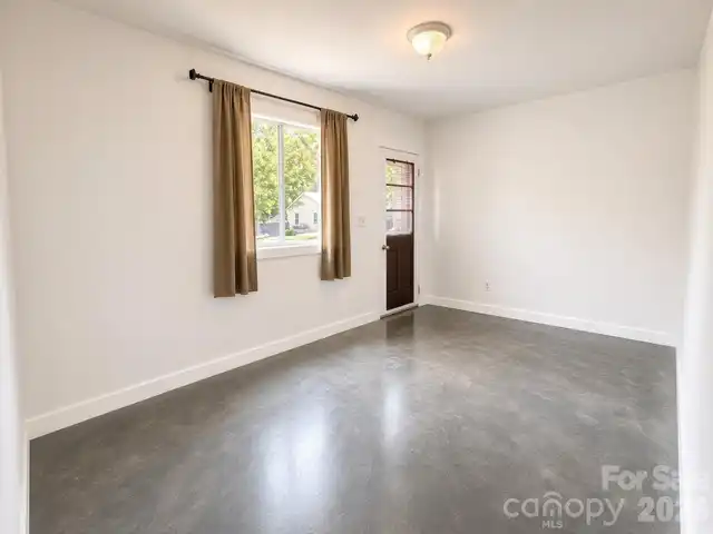 Listing Photo 25