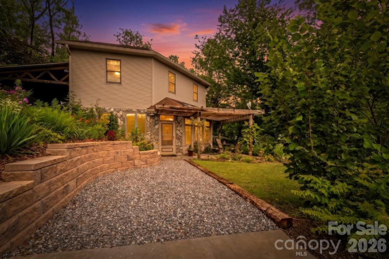 Listing Photo 35