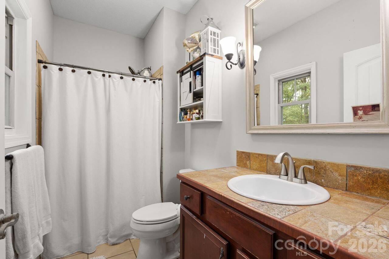 Listing Photo 17