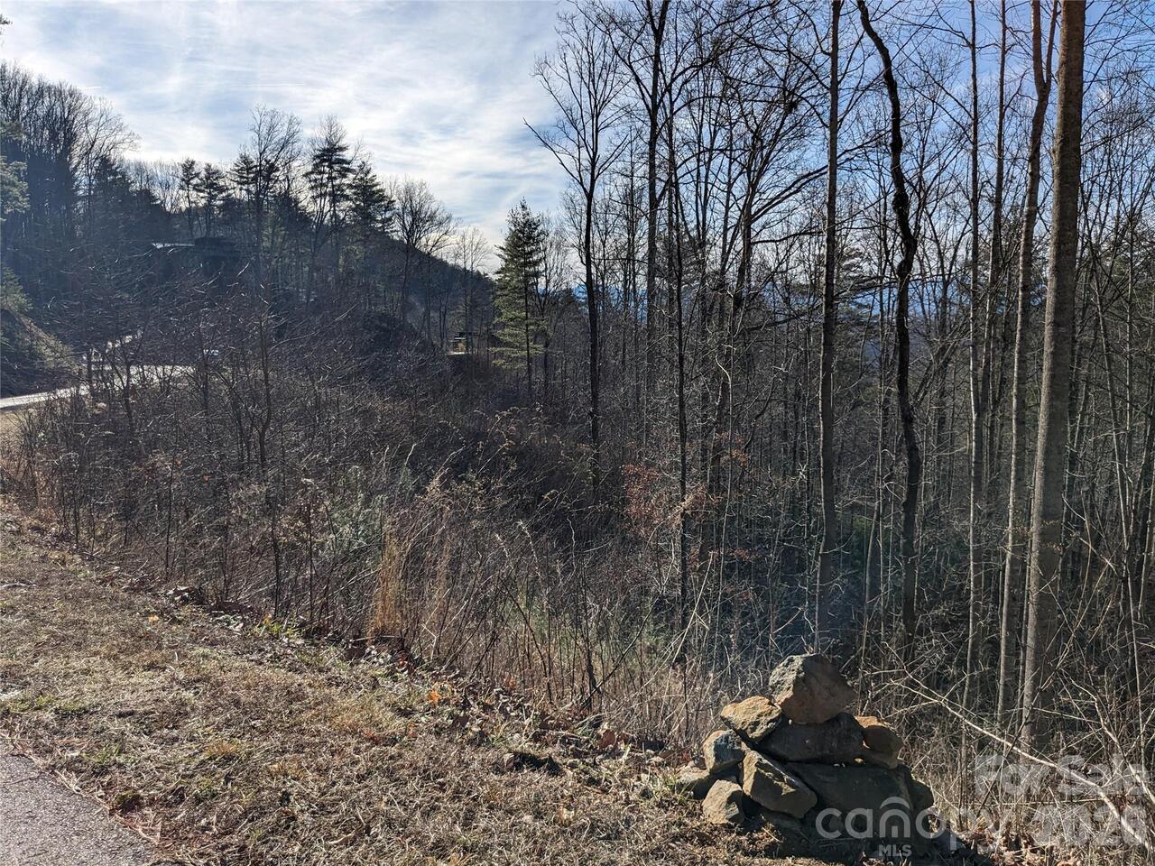 Listing Photo 10
