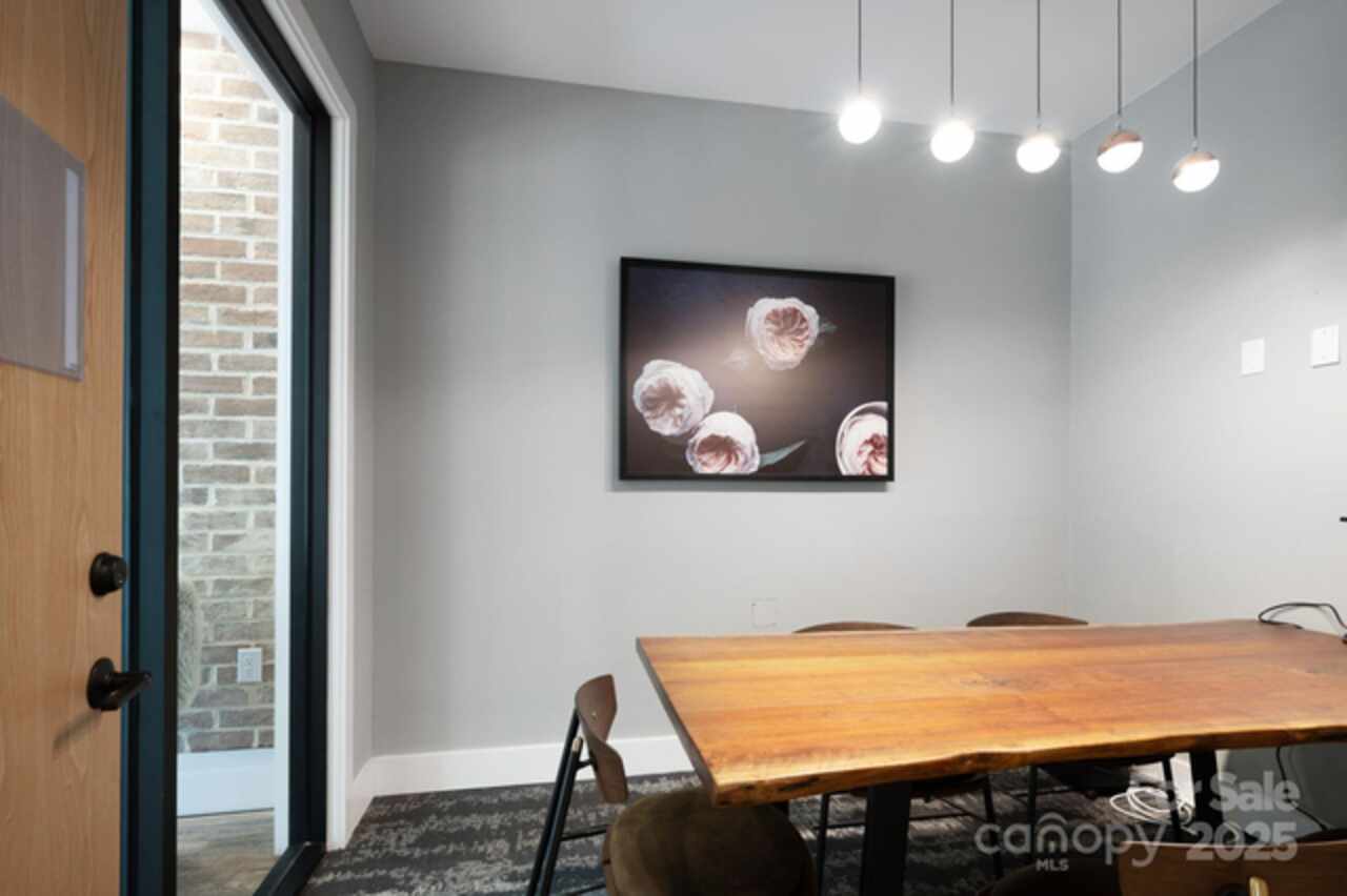 Listing Photo 43