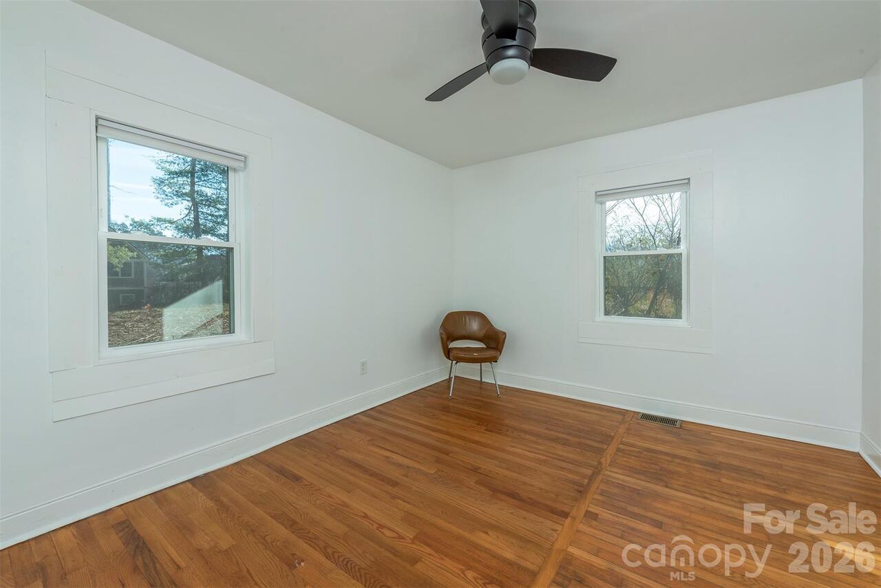 Listing Photo 20