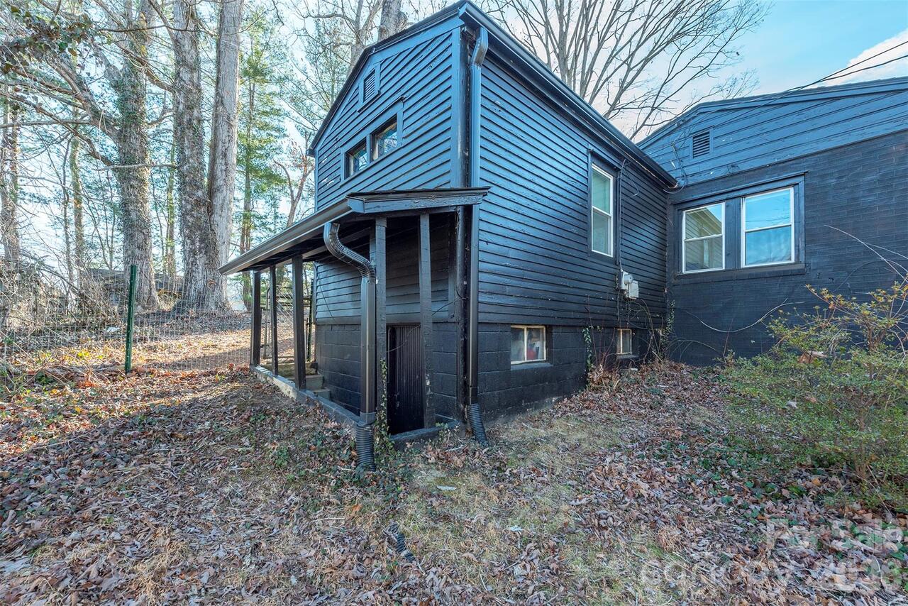 Listing Photo 32