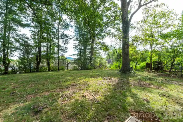 Listing Photo 38
