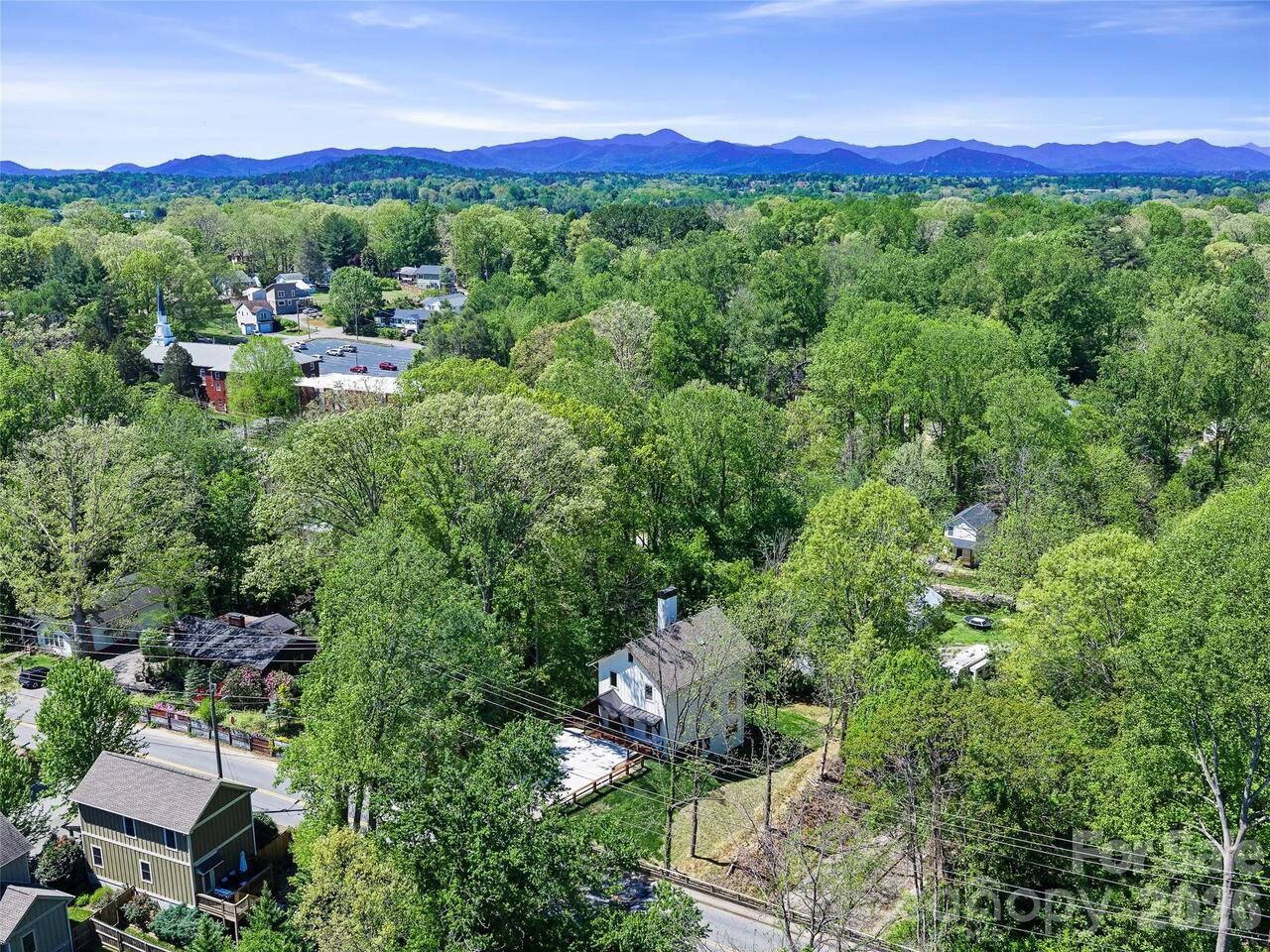 Listing Photo 15