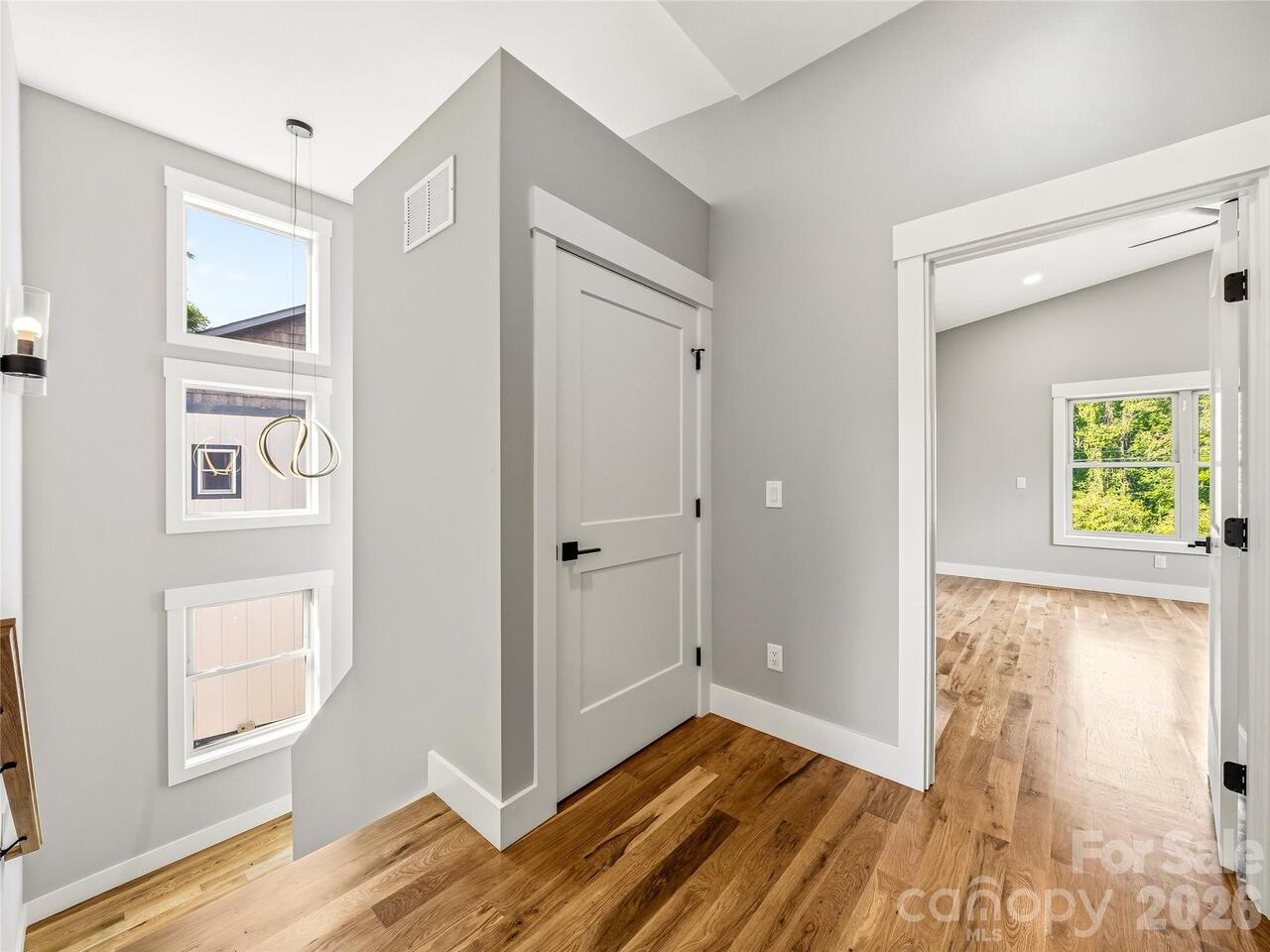 Listing Photo 26