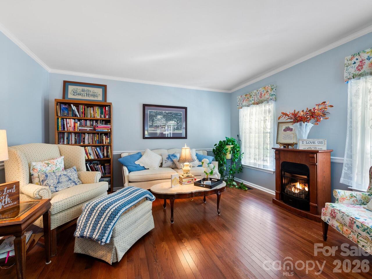 Listing Photo 5