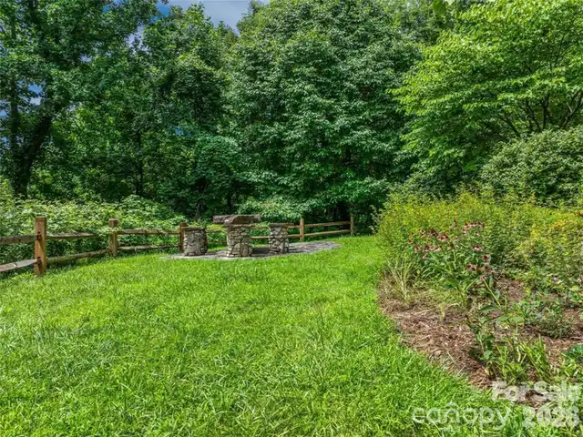 Listing Photo 24