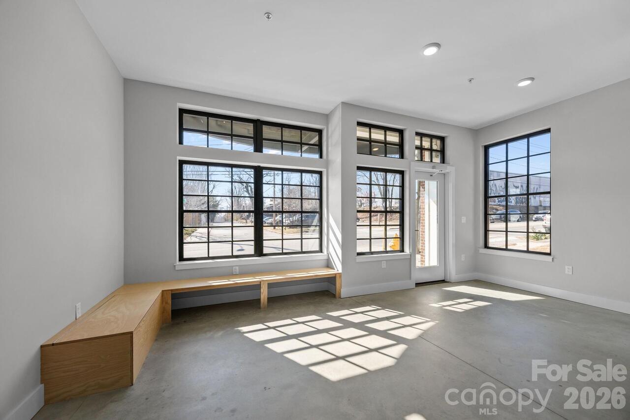 Listing Photo 7