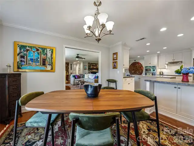 Listing Photo 17