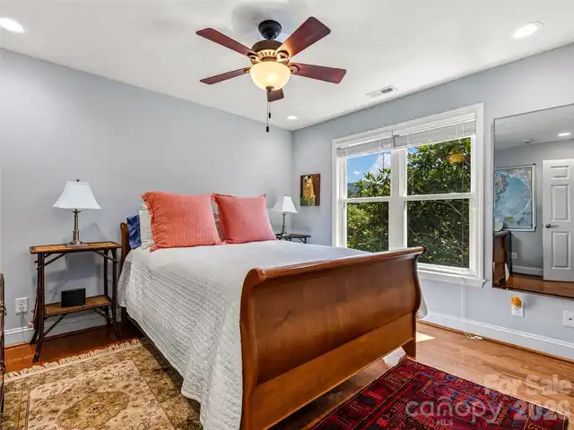 Listing Photo 27