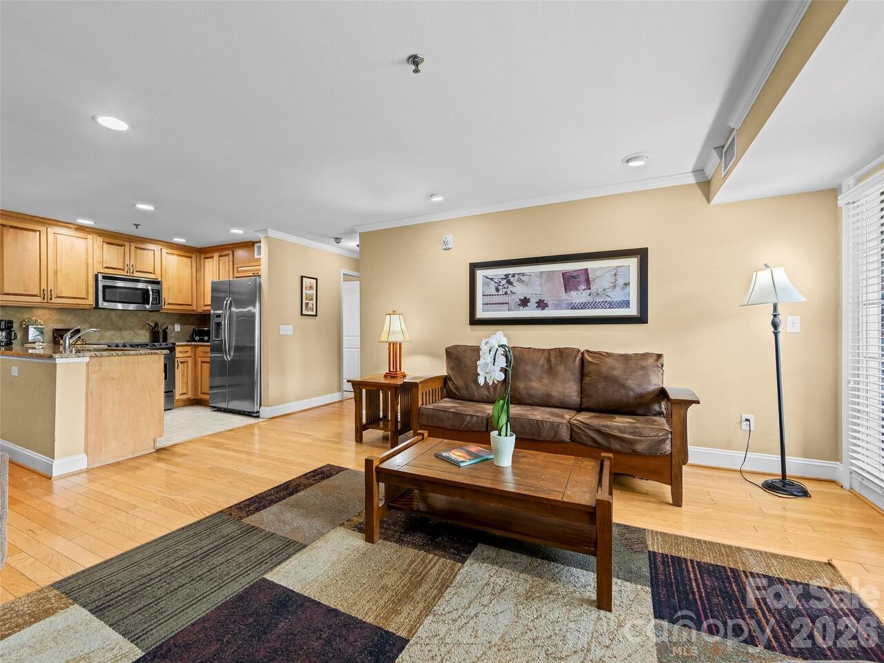 Listing Photo 5
