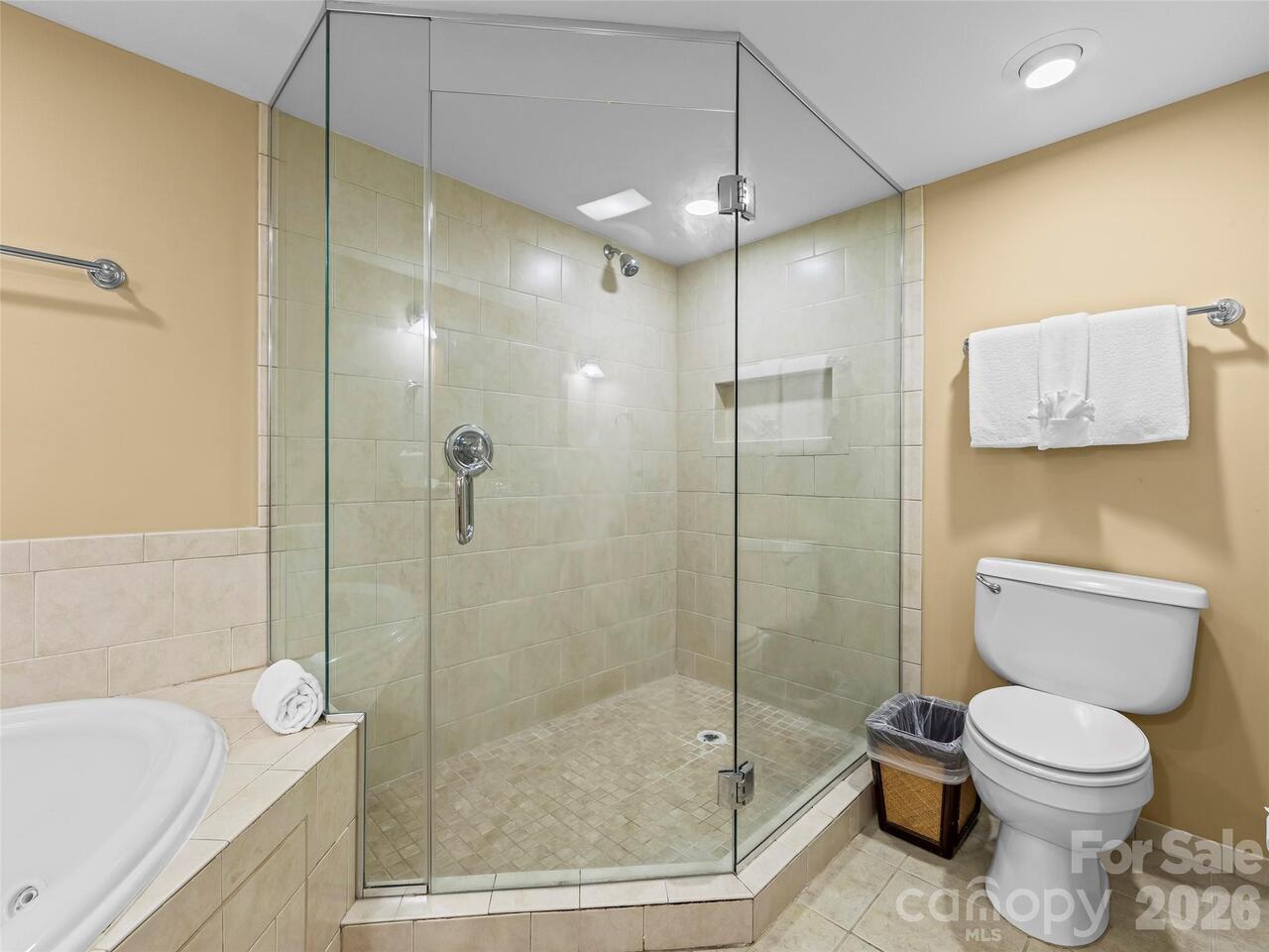 Listing Photo 20
