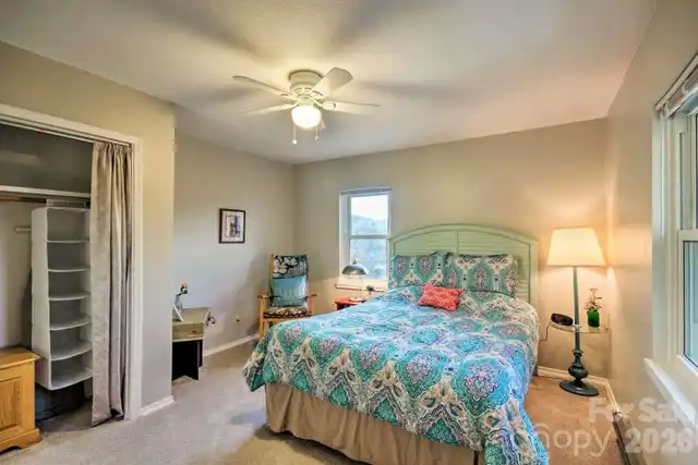 Listing Photo 23